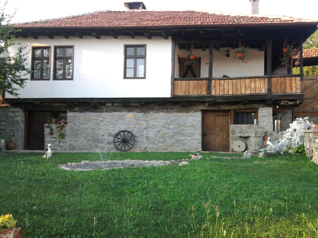 Bella House Villa Hlevene Bagian luar foto